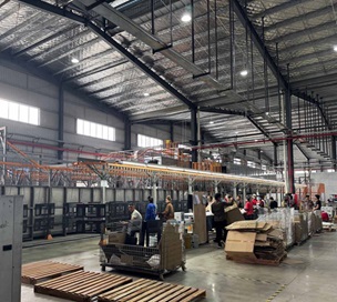 La alta dirección de la compañía viaja a Camboya para profundizar la cooperación estratégica