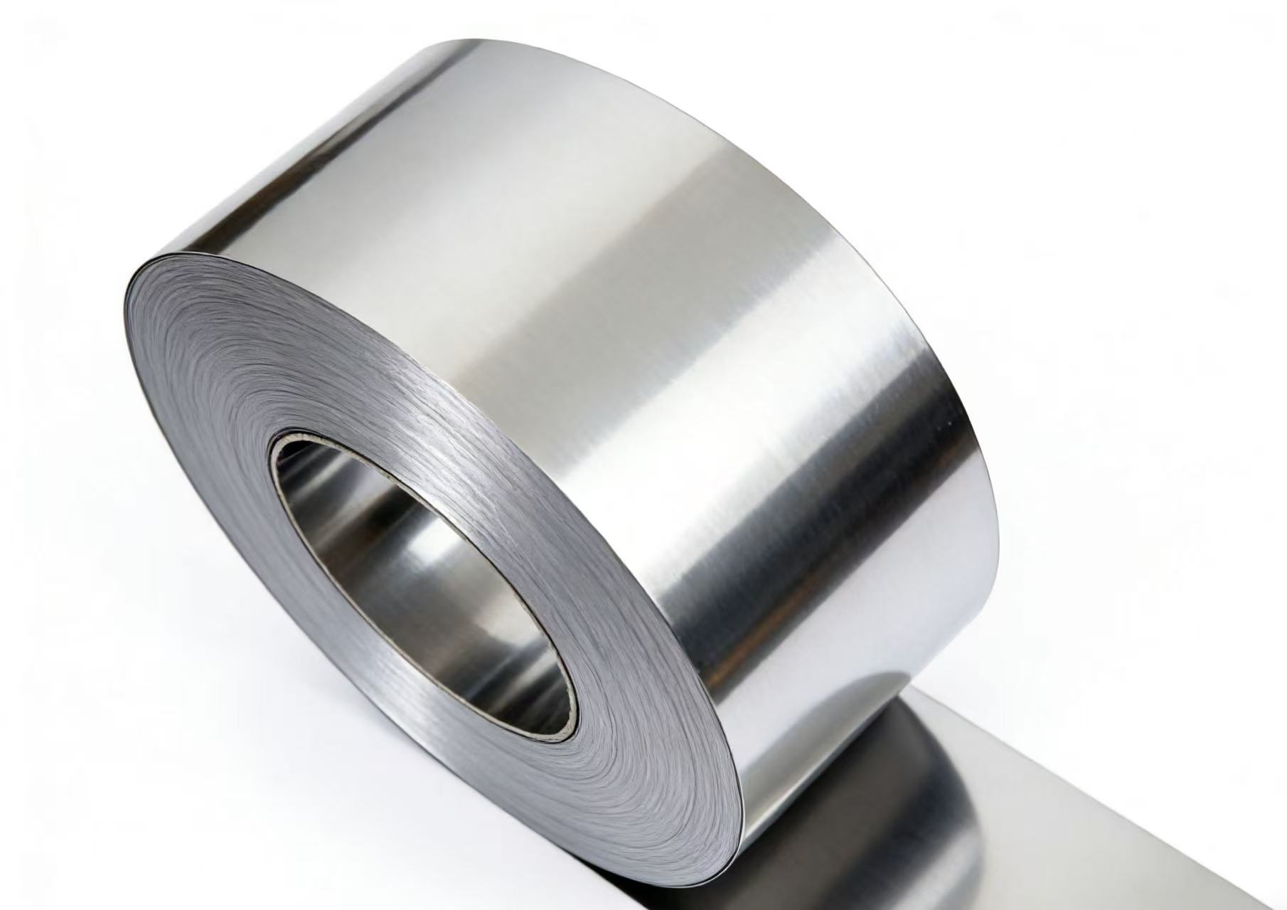 ¿En qué campos se utiliza el acero al silicio ultrafino (0,1-0,2 mm)?